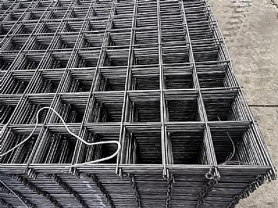 低碳鋼絲網(wǎng)片